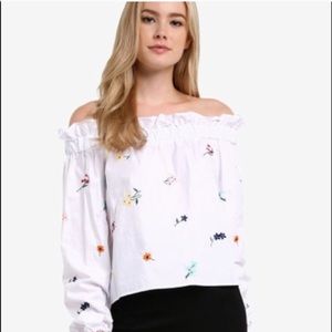 Topshop Embroidered Off Shoulder Top 💕